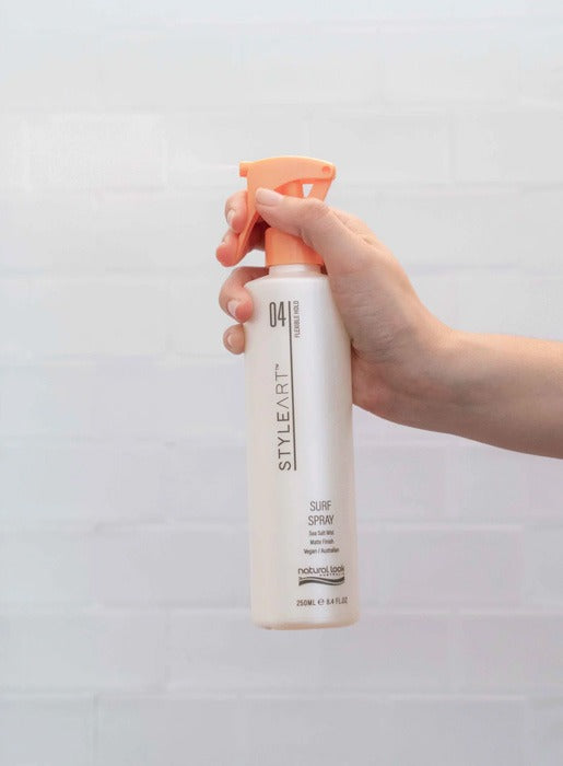 Natural Look Styleart Surf Spray 250ml